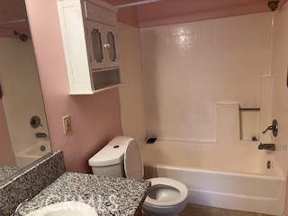 Detail Gallery Image 11 of 19 For 11689 Ash, Apple Valley,  CA 92308 - 2 Beds | 2 Baths