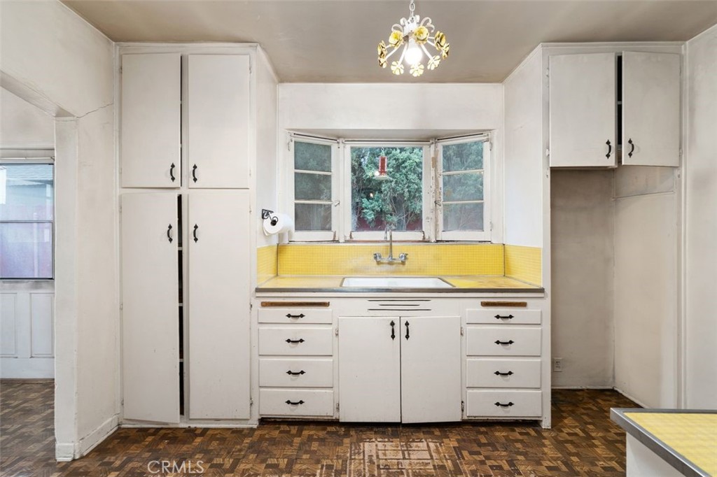 3309 Wedgewood Lane Burbank img 5