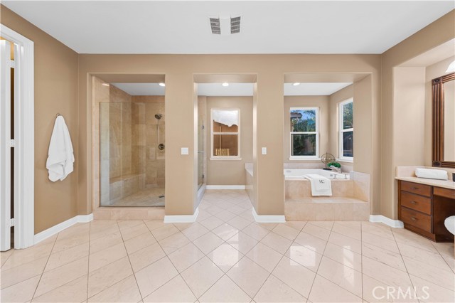27684 Manor Hill Road, Laguna Niguel CA: https://media.crmls.org/medias/4c49b846-9d58-4560-bc5d-5f4b89d21c4c.jpg