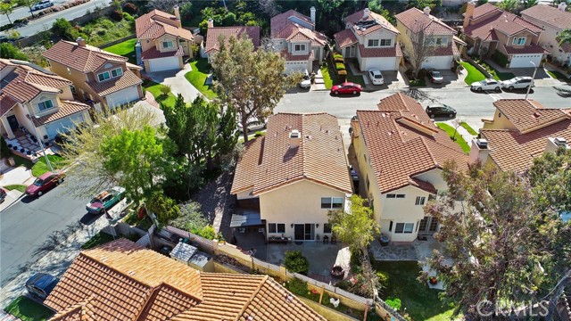 Detail Gallery Image 53 of 56 For 19765 Azure Field Dr, Newhall,  CA 91321 - 3 Beds | 2/1 Baths