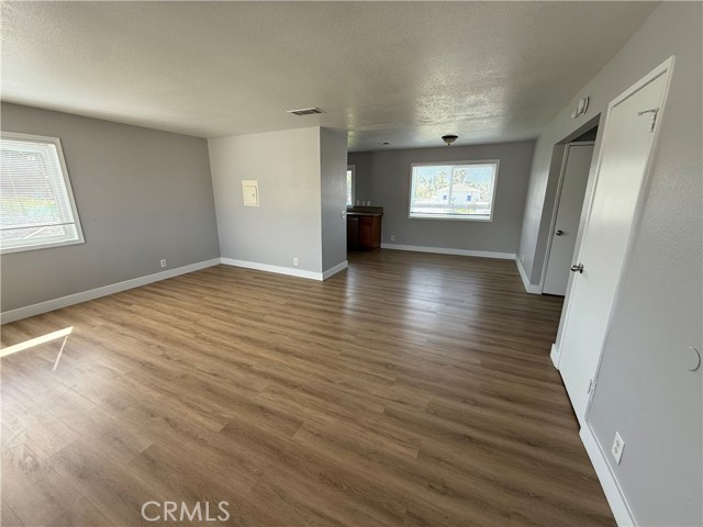 Image 4 of 11 For 415 Ellis Street