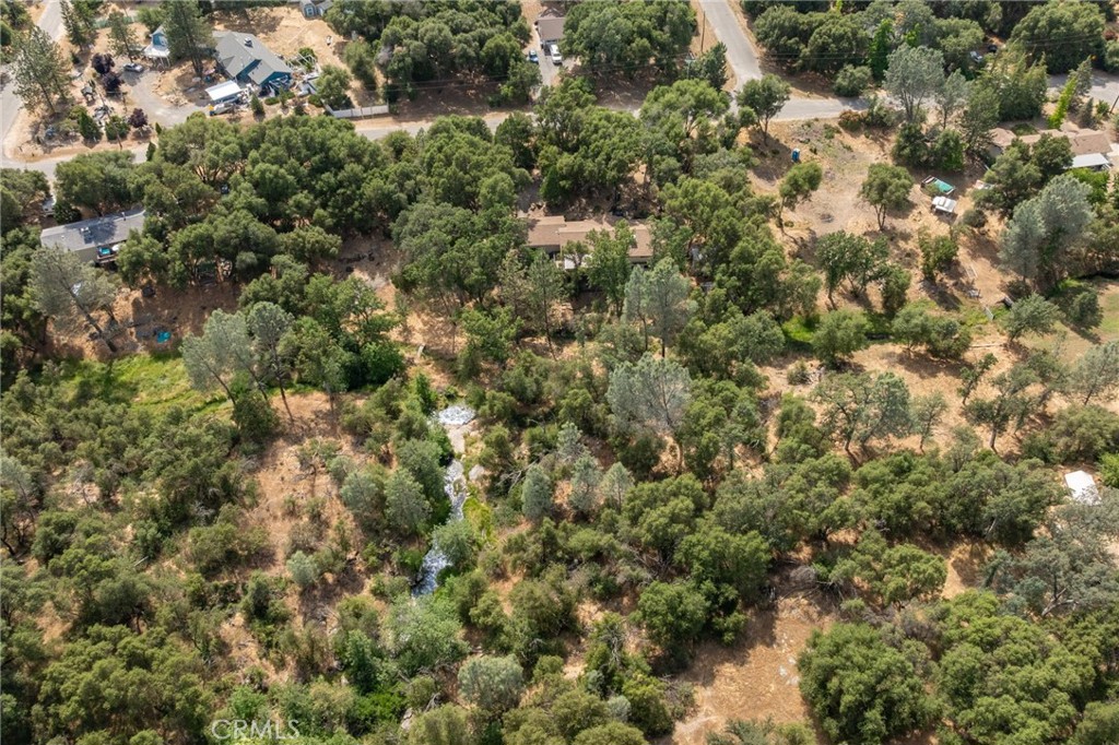 https://media.crmls.org/medias/4c4a96f5-120d-4fd3-871b-19ed21e26964.jpg?preset=X-Large