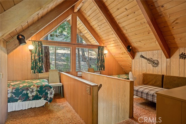24379 Bernard, Crestline, CA 92325