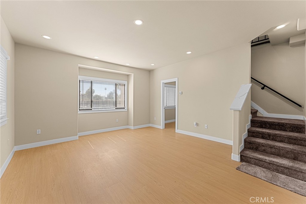 MLS #IV25219801 image #8