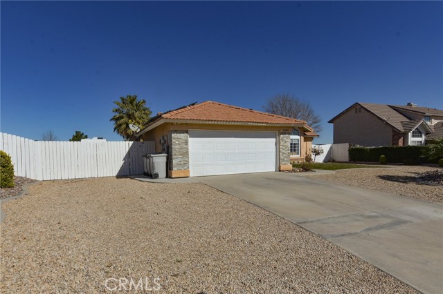 Detail Gallery Image 12 of 60 For 15094 Farmington St, Hesperia,  CA 92345 - 3 Beds | 2 Baths