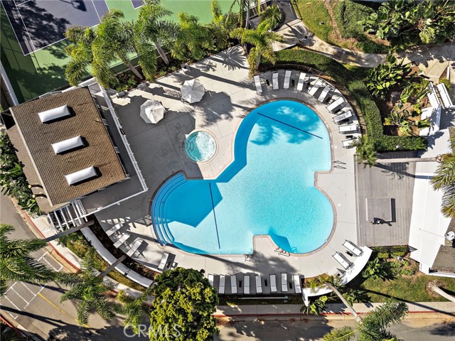 Detail Gallery Image 29 of 29 For 12 Encore Ct, Newport Beach,  CA 92663 - 4 Beds | 2/1 Baths