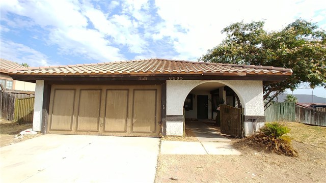 6503 Avenida Mariposa, Riverside, CA 92509