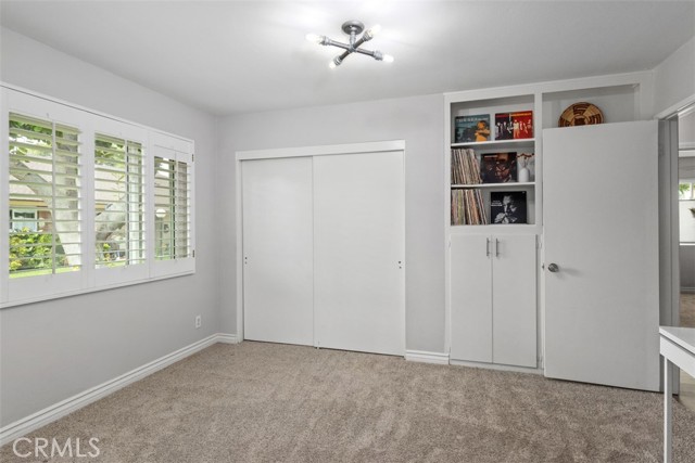 1921 Sherry Lane, Santa Ana CA: https://media.crmls.org/medias/4c4cd430-724e-4803-9c21-f4738c1f447d.jpg