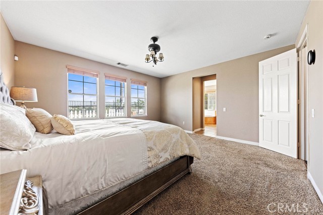 Detail Gallery Image 14 of 56 For 3165 Forest View, Corona,  CA 92882 - 5 Beds | 2/1 Baths