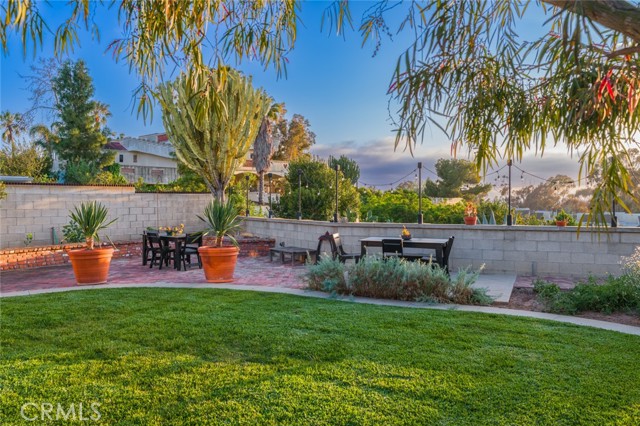 Detail Gallery Image 45 of 68 For 1933 Whittier Ave, Costa Mesa,  CA 92627 - 4 Beds | 2 Baths