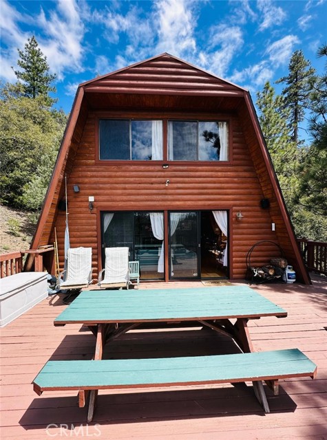 1320 Woodland Drive, Pine Mountain Club CA: https://media.crmls.org/medias/4c4e3aab-7526-4ffc-972d-f05f3d5fc035.jpg