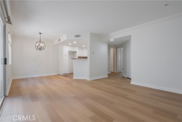 Detail Gallery Image 4 of 30 For 2572 Avenida Del Vista #M102, Corona,  CA 92882 - 1 Beds | 1 Baths