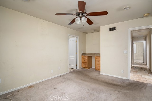 23040 Saticoy Street, Canoga Park CA: https://media.crmls.org/medias/4c50f45b-1e83-4b2b-b6da-7cd278882c88.jpg