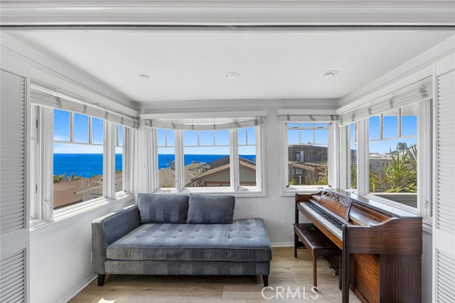 2750 Solana Way, Laguna Beach CA: https://media.crmls.org/medias/4c5162f0-f392-4d3b-a068-8e9e9985bbe7.jpg