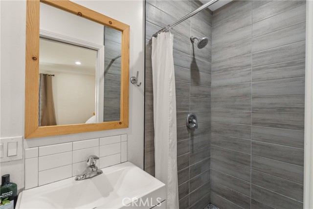 Detail Gallery Image 16 of 32 For 1848 W 78th, Los Angeles,  CA 90047 - – Beds | – Baths