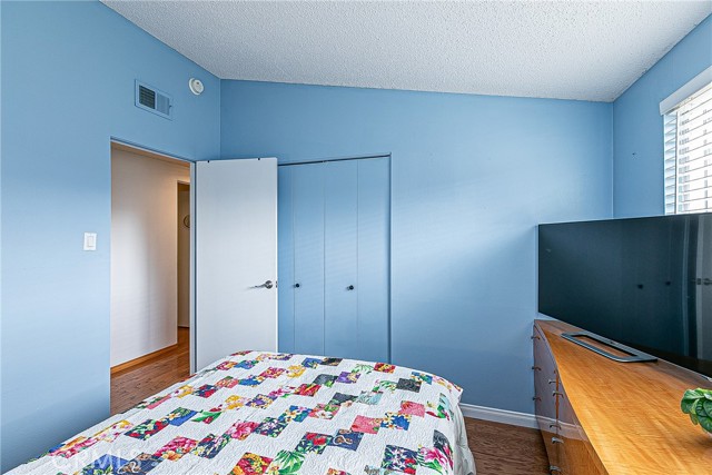 Detail Gallery Image 21 of 29 For 1010 via Esmeralda, Santa Maria,  CA 93455 - 3 Beds | 1/1 Baths