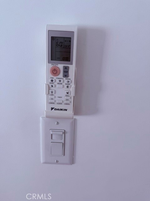 https://media.crmls.org/medias/4c5496bb-54cc-4ce4-9b42-5d0ff9de723b.jpg?preset=X-Large