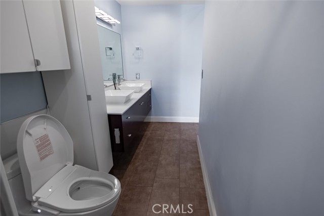 Detail Gallery Image 18 of 40 For 10831 Roycroft St #18,  Sun Valley,  CA 91352 - 3 Beds | 2/1 Baths