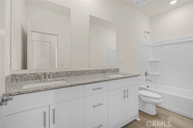 Detail Gallery Image 7 of 7 For 14791 Indigo, Apple Valley,  CA 92307 - 4 Beds | 2 Baths