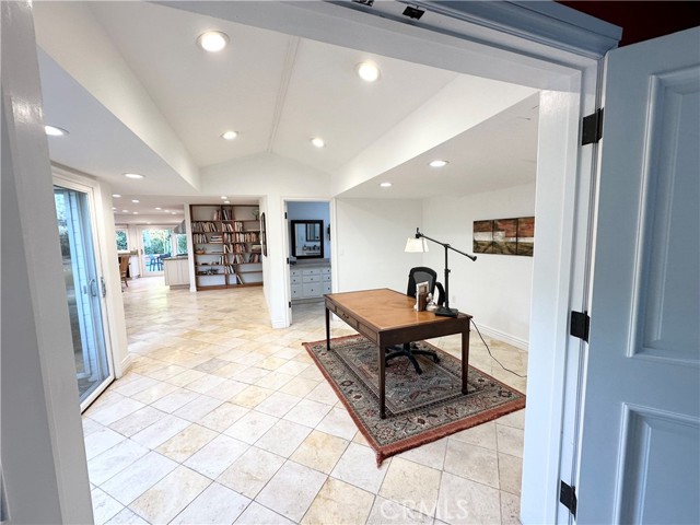 MLS #SR25253346 image #14