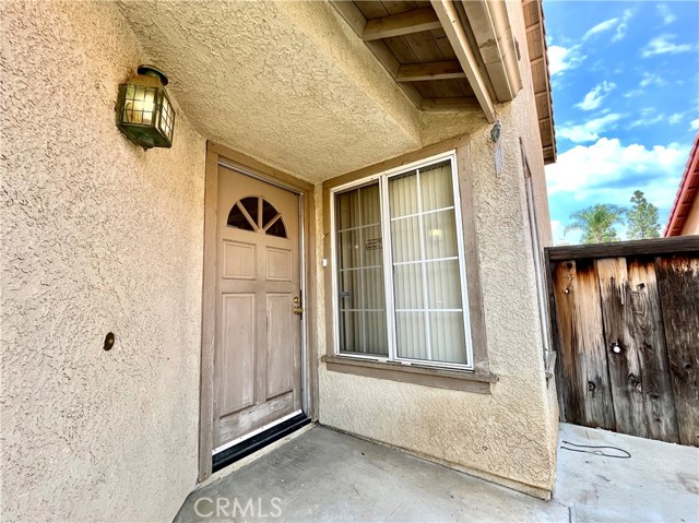 Detail Gallery Image 5 of 30 For 516 Dusty Ln, Perris,  CA 92571 - 3 Beds | 2/1 Baths