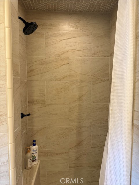 Detail Gallery Image 35 of 65 For 25565 Road 13, Chowchilla,  CA 93610 - 4 Beds | 3 Baths