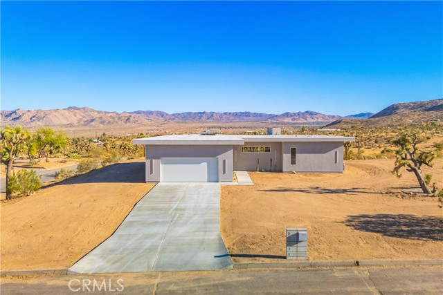 Detail Gallery Image 6 of 75 For 58871 Meredith Ct, Yucca Valley,  CA 92284 - 3 Beds | 2 Baths