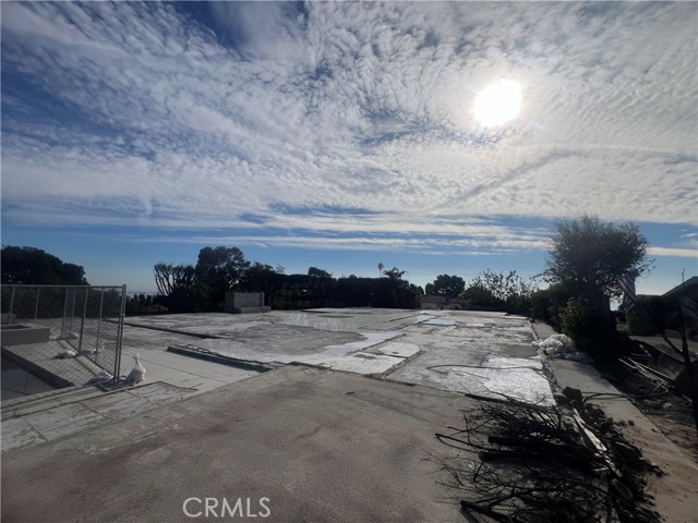 Detail Gallery Image 4 of 6 For 318 Bellino Dr, Pacific Palisades,  CA 90272 - – Beds | – Baths