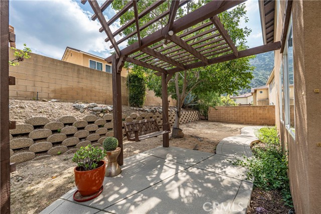 Detail Gallery Image 34 of 59 For 14 Sagebrush Way, Azusa,  CA 91702 - 4 Beds | 3 Baths