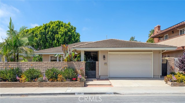 6891 Lawn Haven Dr, Huntington Beach, CA 92648