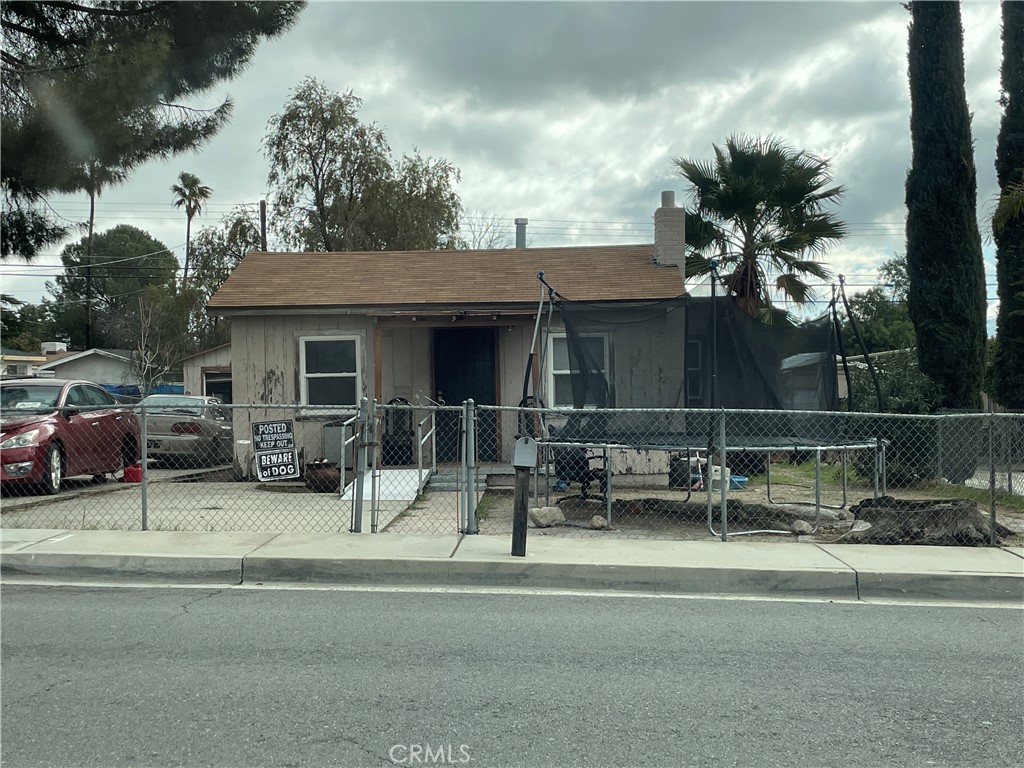 552 N Hargrave Street