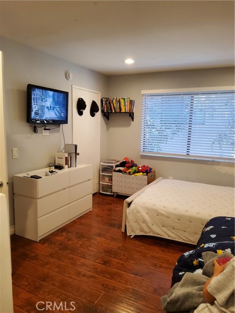 Detail Gallery Image 15 of 17 For 13540 Hubbard St #10,  Sylmar,  CA 91342 - 2 Beds | 2 Baths