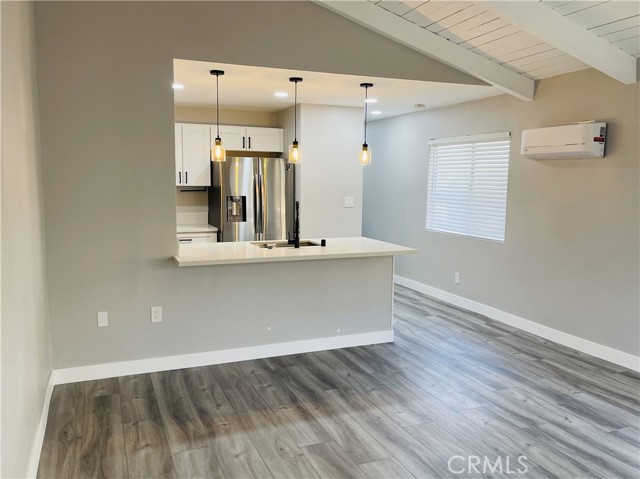 Detail Gallery Image 4 of 17 For 1054 W 23rd St, San Pedro,  CA 90731 - – Beds | – Baths