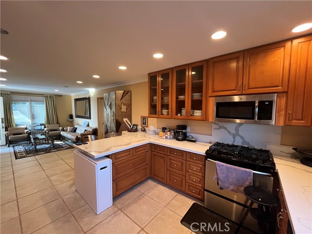 Detail Gallery Image 11 of 37 For 21711 Wesley Dr #B,  Laguna Beach,  CA 92651 - 2 Beds | 1 Baths