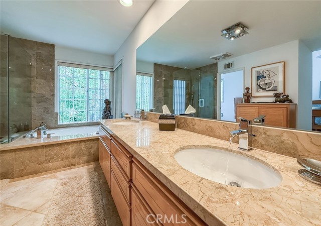 5700 Tanner Ridge Avenue, Westlake Village CA: https://media.crmls.org/medias/4c5aa35b-6730-46a8-ae31-1f7de5ea9e44.jpg