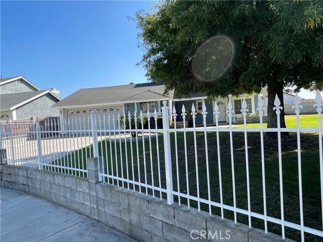 Image 2 for 15887 Elaine Dr, Fontana, CA 92336