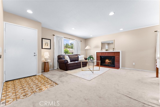 Image 5 of 26 For 17300 Azalea Court