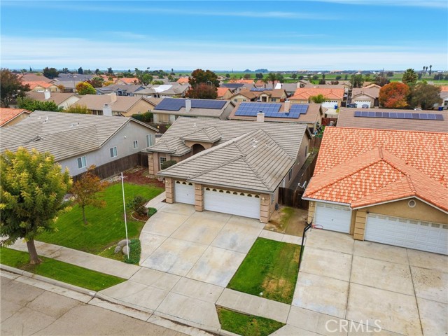Detail Gallery Image 4 of 41 For 535 Mallard, Lemoore,  CA 93245 - 3 Beds | 2 Baths