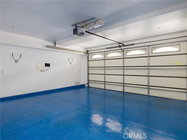 229 N Juanita Avenue, Redondo Beach CA: https://media.crmls.org/medias/4c5c04c6-8cbf-4c0b-ba19-c9054904a4ce.jpg