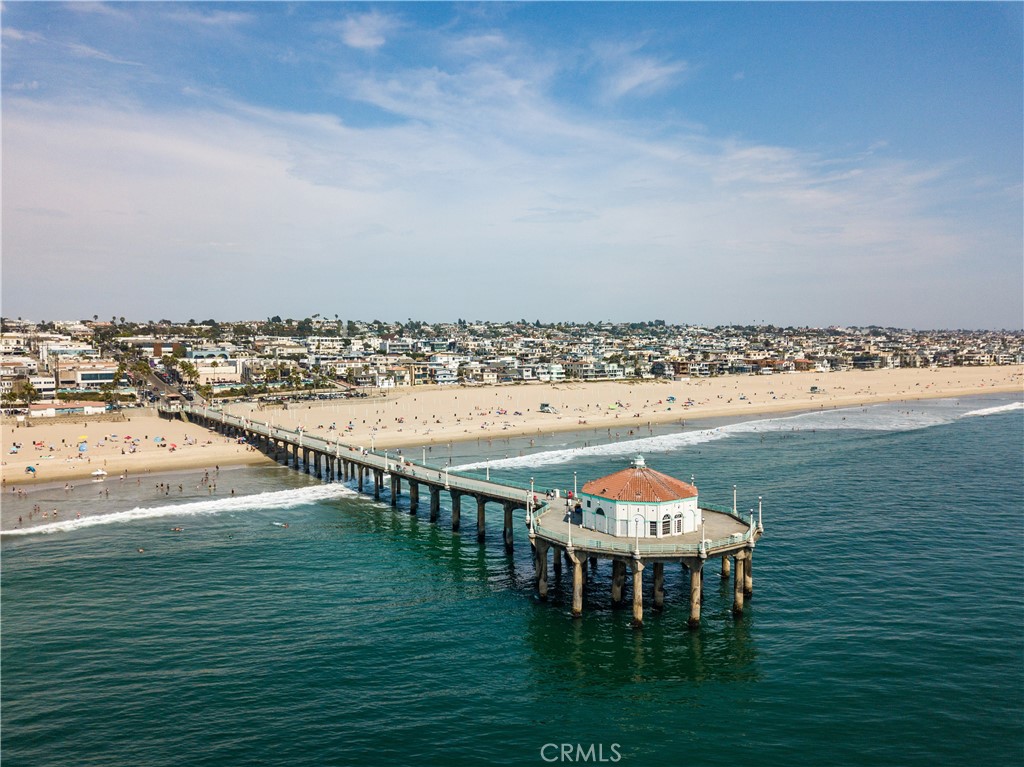 https://media.crmls.org/medias/4c5d084a-de42-4c50-9279-e80ba3670dfc.jpg?preset=X-Large