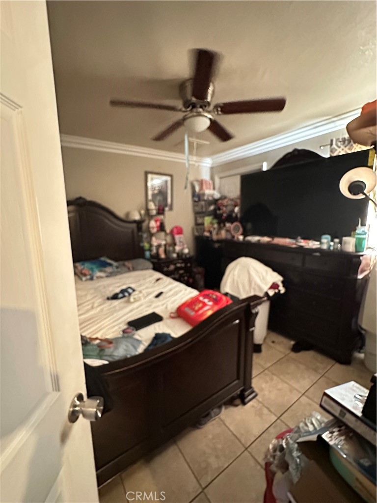 https://media.crmls.org/medias/4c5de308-60d4-4a3e-a7cc-9ef49ae49280.jpg?preset=X-Large