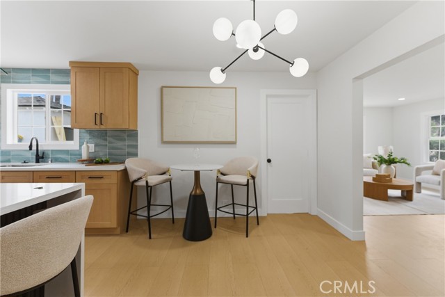 Detail Gallery Image 16 of 42 For 2010 Golden, Long Beach,  CA 90806 - 3 Beds | 2 Baths