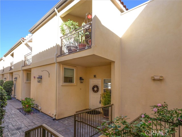 Detail Gallery Image 2 of 23 For 1323 Post Ave #K,  Torrance,  CA 90501 - 2 Beds | 1/1 Baths