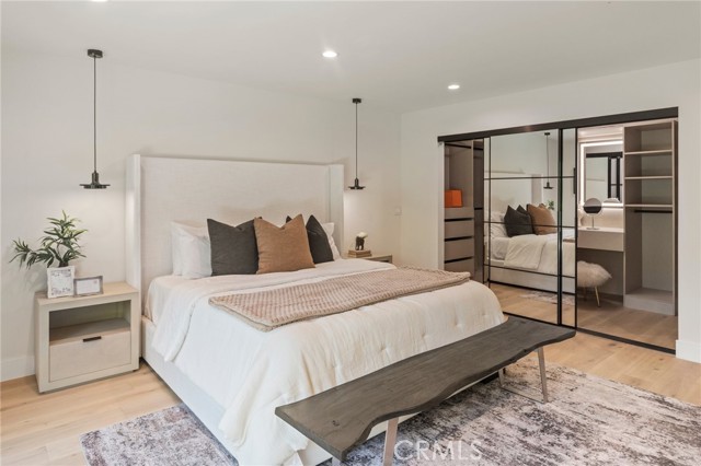 Detail Gallery Image 21 of 42 For 22850 Margarita Dr, Woodland Hills,  CA 91364 - 3 Beds | 3/1 Baths