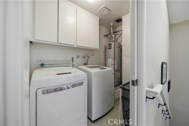 Detail Gallery Image 28 of 39 For 5930 Tampa #204,  Tarzana,  CA 91356 - 3 Beds | 3/1 Baths