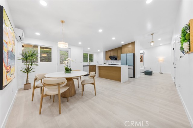 Detail Gallery Image 4 of 41 For 261 Zenith, La Puente,  CA 91744 - 3 Beds | 2 Baths