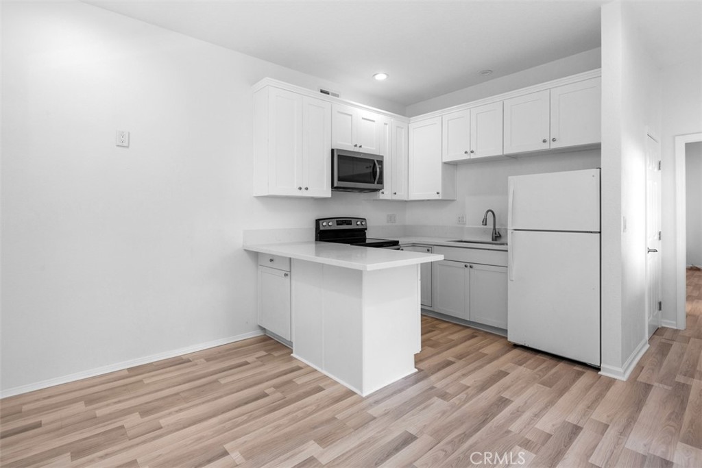 MLS #OC25268139 image #14