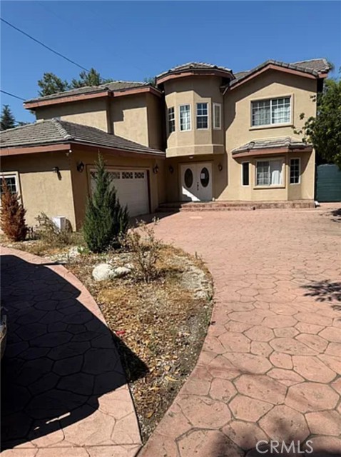 Detail Gallery Image 2 of 60 For 5224 Woodlake, Woodland Hills,  CA 91367 - 4 Beds | 3/1 Baths