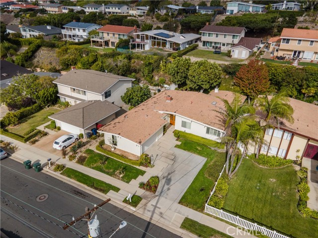 28602 Cedarbluff Drive, Rancho Palos Verdes, California 90275, 4 Bedrooms Bedrooms, ,2 BathroomsBathrooms,Residential,Sold,Cedarbluff,PV22221091