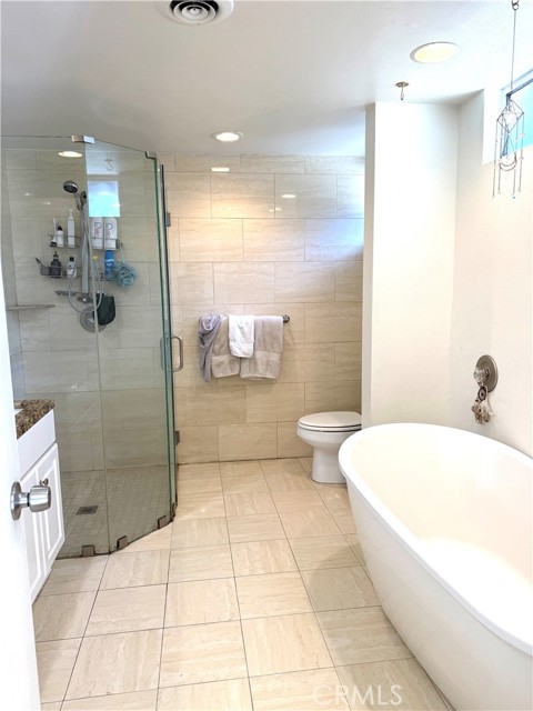 Detail Gallery Image 15 of 23 For 13851 Gimbert, Santa Ana,  CA 92705 - 3 Beds | 2 Baths